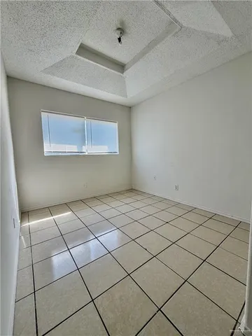 $1,300 | 401 Sol Dorado Street, Mission, TX 78572