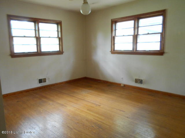 2705 Butler Road Louisville, KY 40216 - Photo 9 of 12 Bedroom