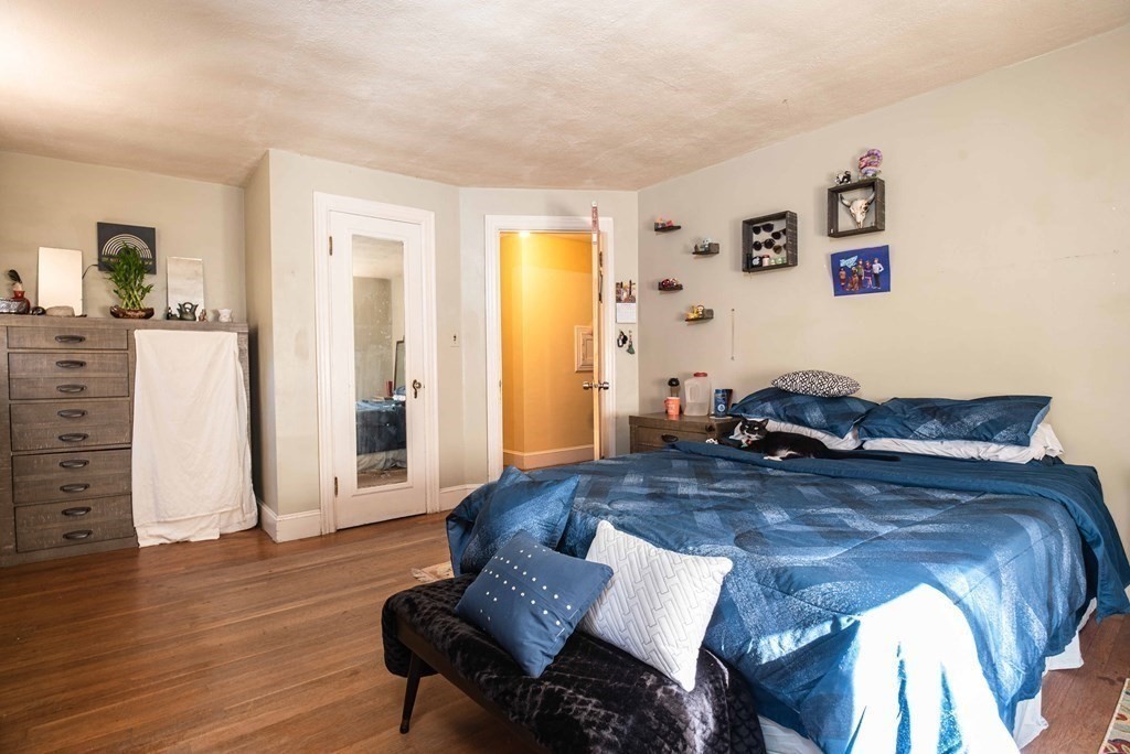 205 Norfolk Street Springfield, MA 01109 - Photo 20 of 39 Gallery Image 20
