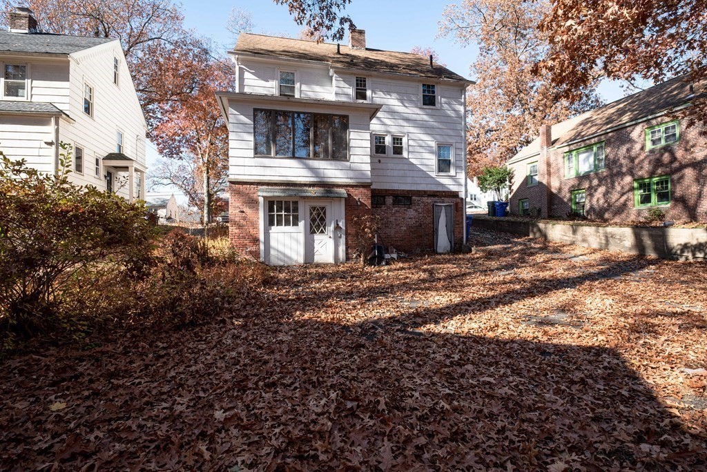 205 Norfolk Street Springfield, MA 01109 - Photo 32 of 39 Gallery Image 32