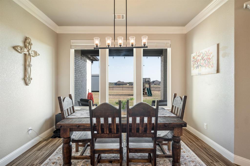 114 Chisos Drive Decatur, TX 76234 - Photo 13 of 33 Gallery Image 13