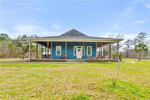 255 Indian Village Road Slidell, LA 70461 - Photo 2 of 23