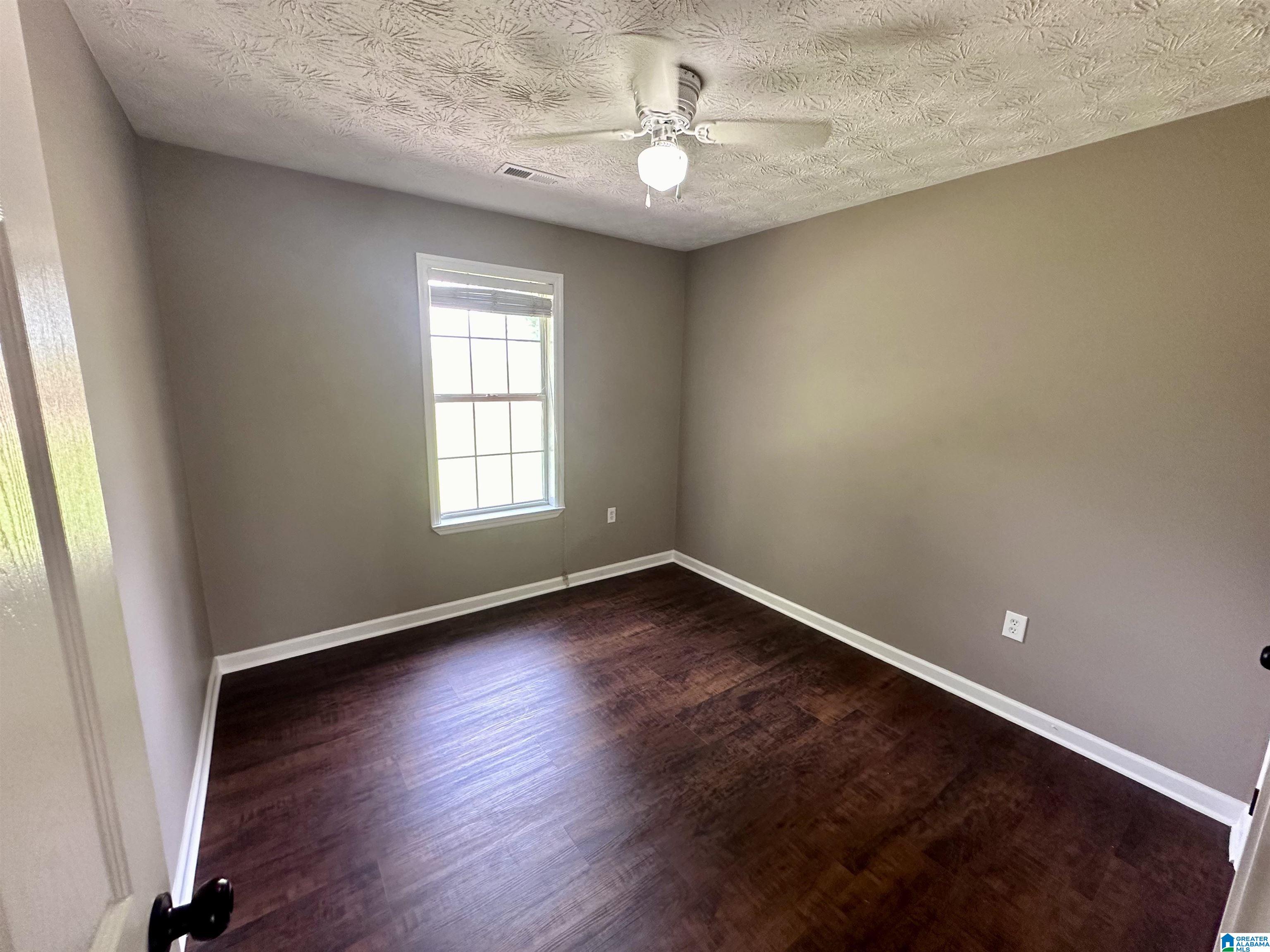470 County Road 13 Clanton, AL 35045 - Photo 13 of 21