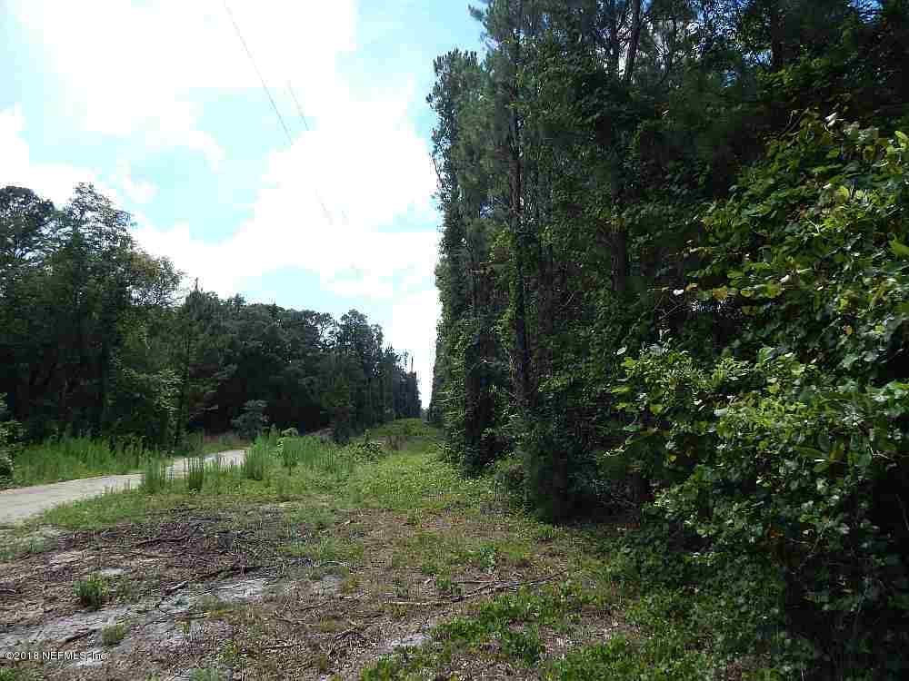 128 Turkey Trot Road Florahome, FL 32140 - Photo 6 of 10 16