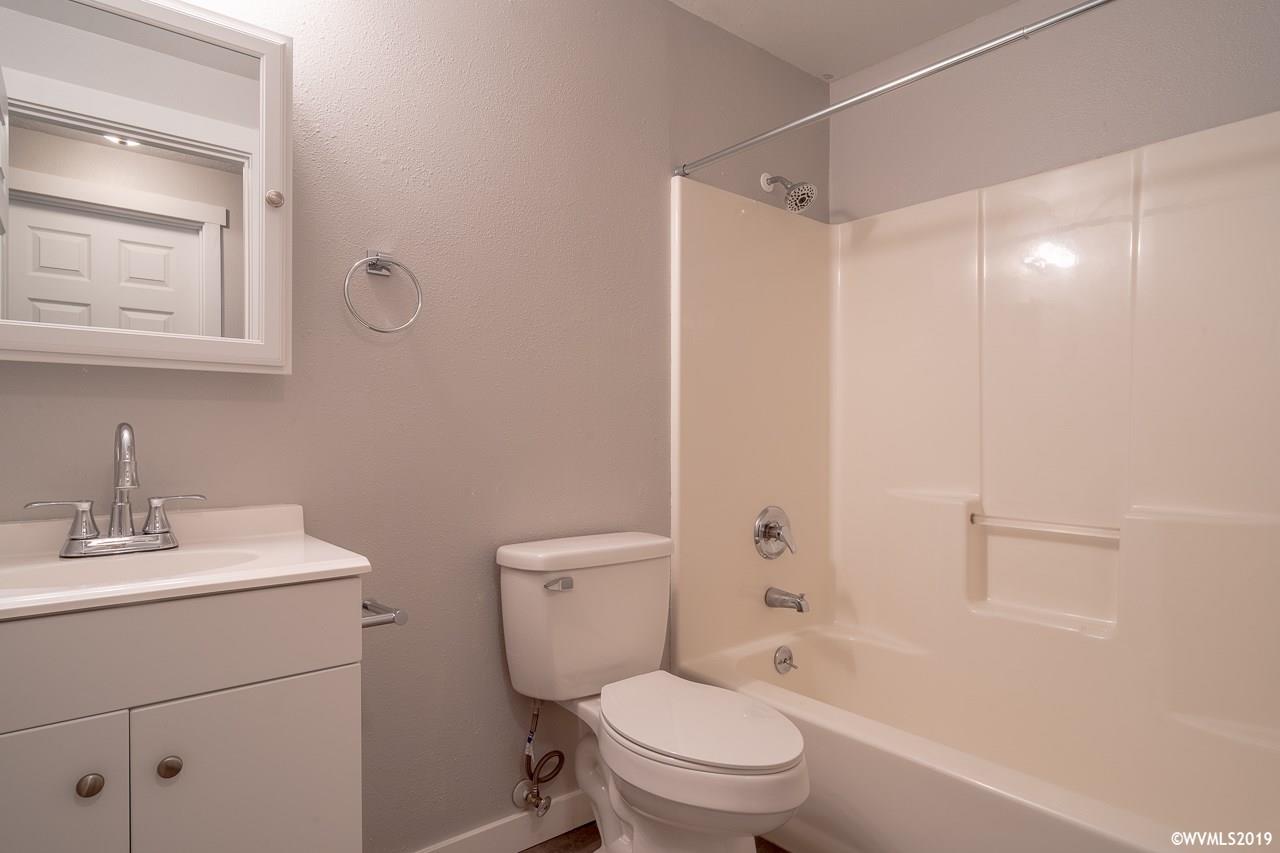 110 Cleveland Street Lebanon, OR 97355 - Photo 25 of 41 Gallery Image 25