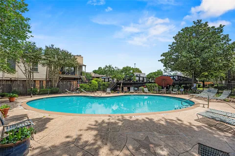$140,000 | 5711 Sugar Hill Drive, Unit 24, Houston, TX 77057