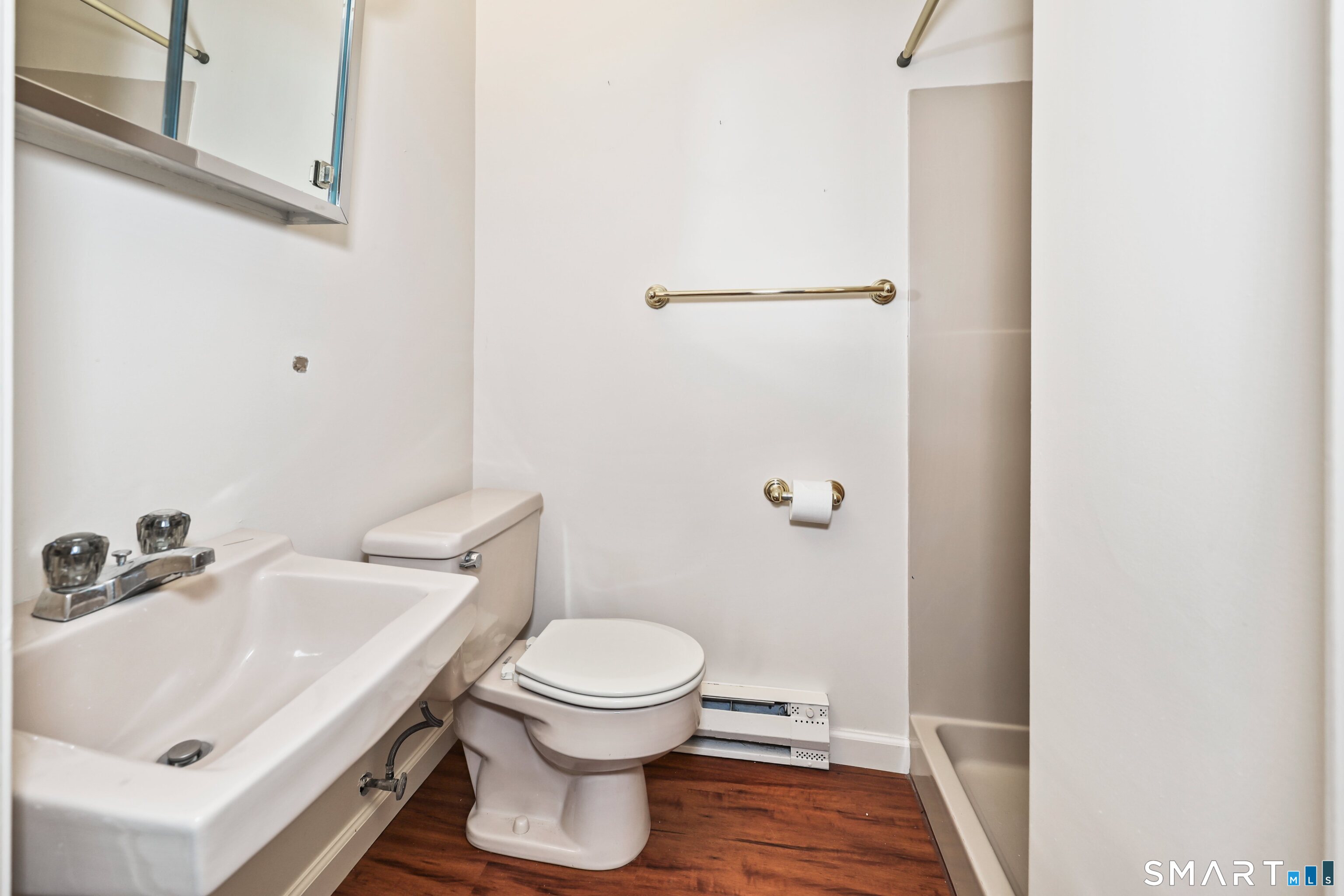 123 Queens Road, Unit 123 Torrington, CT 06790 - Photo 25 of 34 Lower level Bath