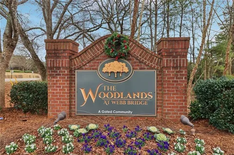 $383,999 | 4001 Woodland Lane, Alpharetta, GA 30009
