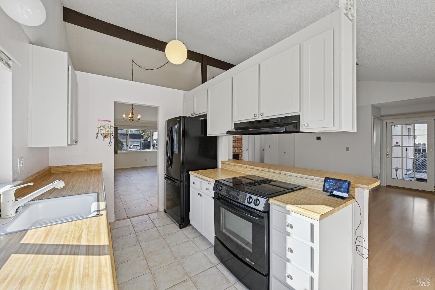 2848 Howe Court Fairfield, CA 94534 - Photo 15 of 54