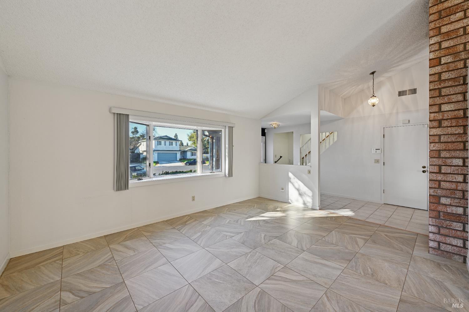 2848 Howe Court Fairfield, CA 94534 - Photo 9 of 54