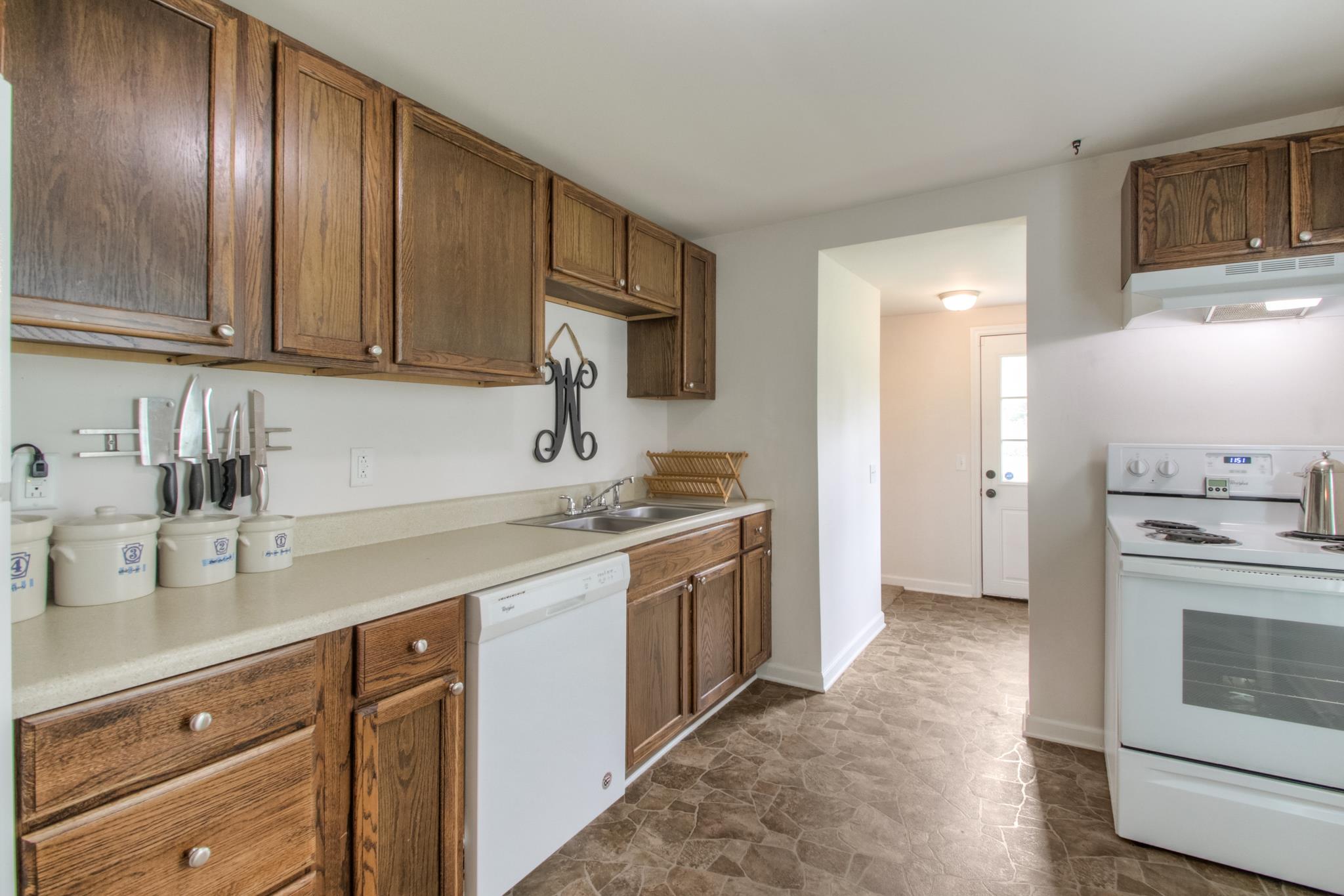 904 West Spring Street Lebanon, TN 37087 - Photo 17 of 29 Gallery Image 17