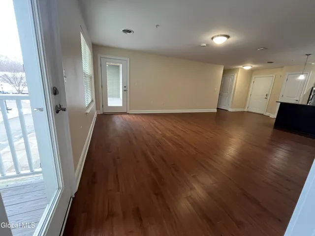 $2,675 | 74 Weibel Avenue, Unit 11HP304, Saratoga Springs, NY 12866