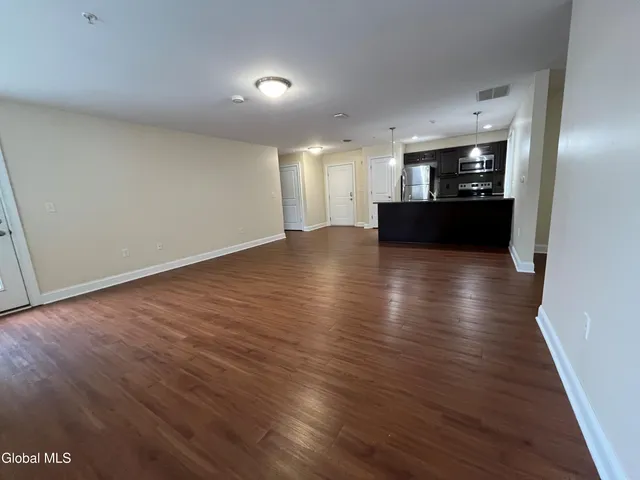 $2,675 | 74 Weibel Avenue, Unit 11HP304, Saratoga Springs, NY 12866