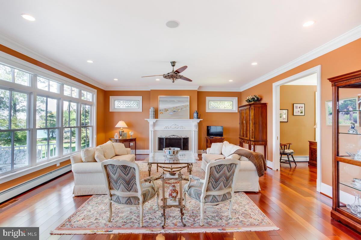 1160 Cavalier Road Arnold, MD 21012 - Photo 11 of 65 Living Room