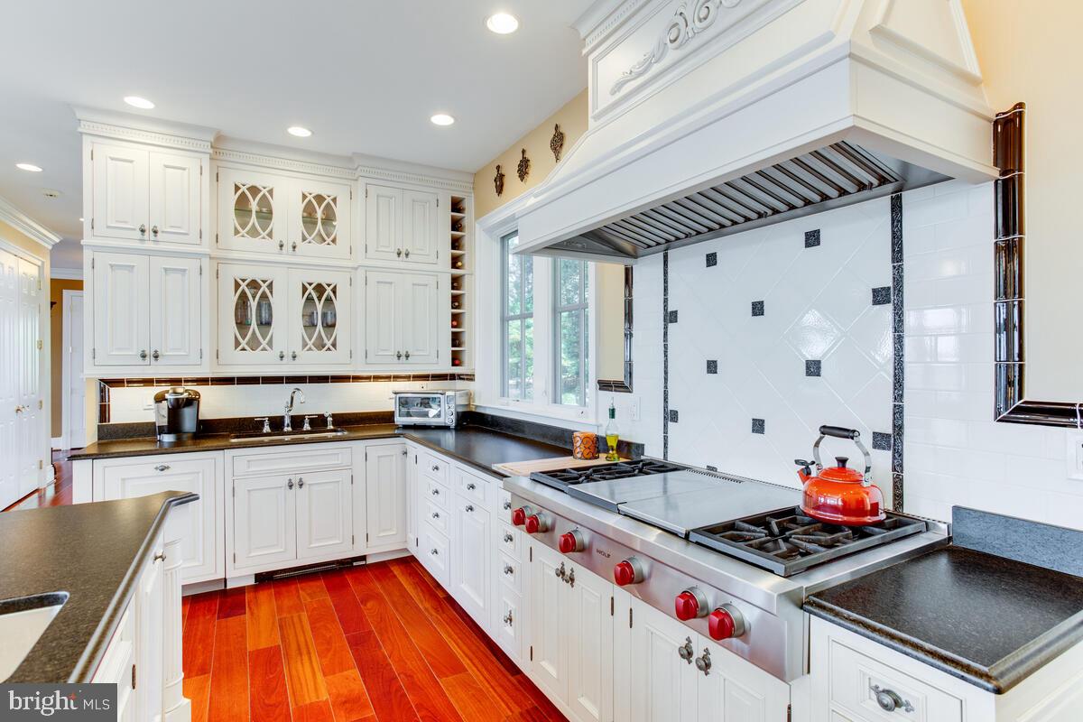 1160 Cavalier Road Arnold, MD 21012 - Photo 21 of 65 Kitchen