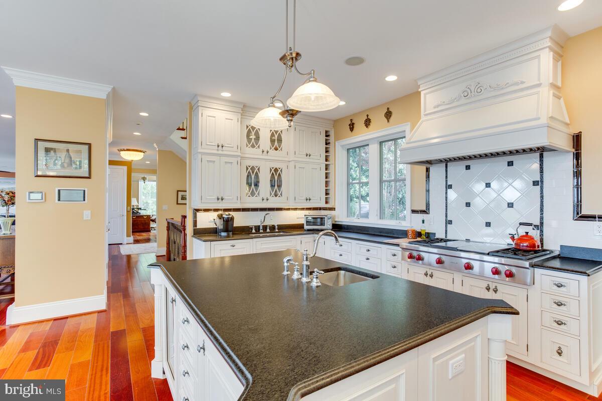 1160 Cavalier Road Arnold, MD 21012 - Photo 23 of 65 Kitchen