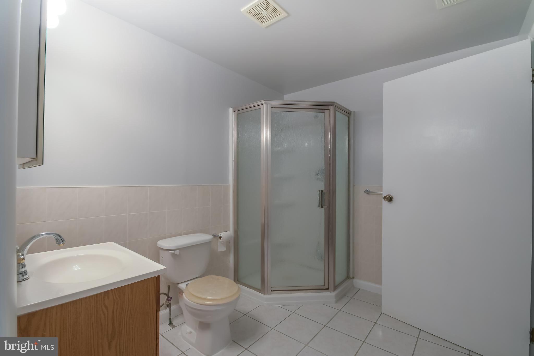 10812 Sandringham Road Cockeysville, MD 21030 - Photo 30 of 37 Lower Level Full Bath