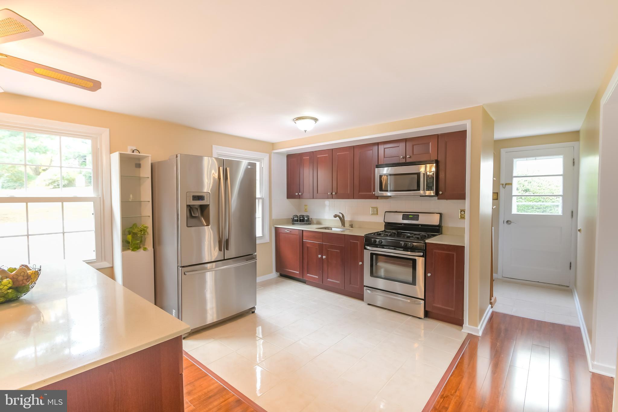 10812 Sandringham Road Cockeysville, MD 21030 - Photo 8 of 37 Kitchen with Stainless Steel Appliances