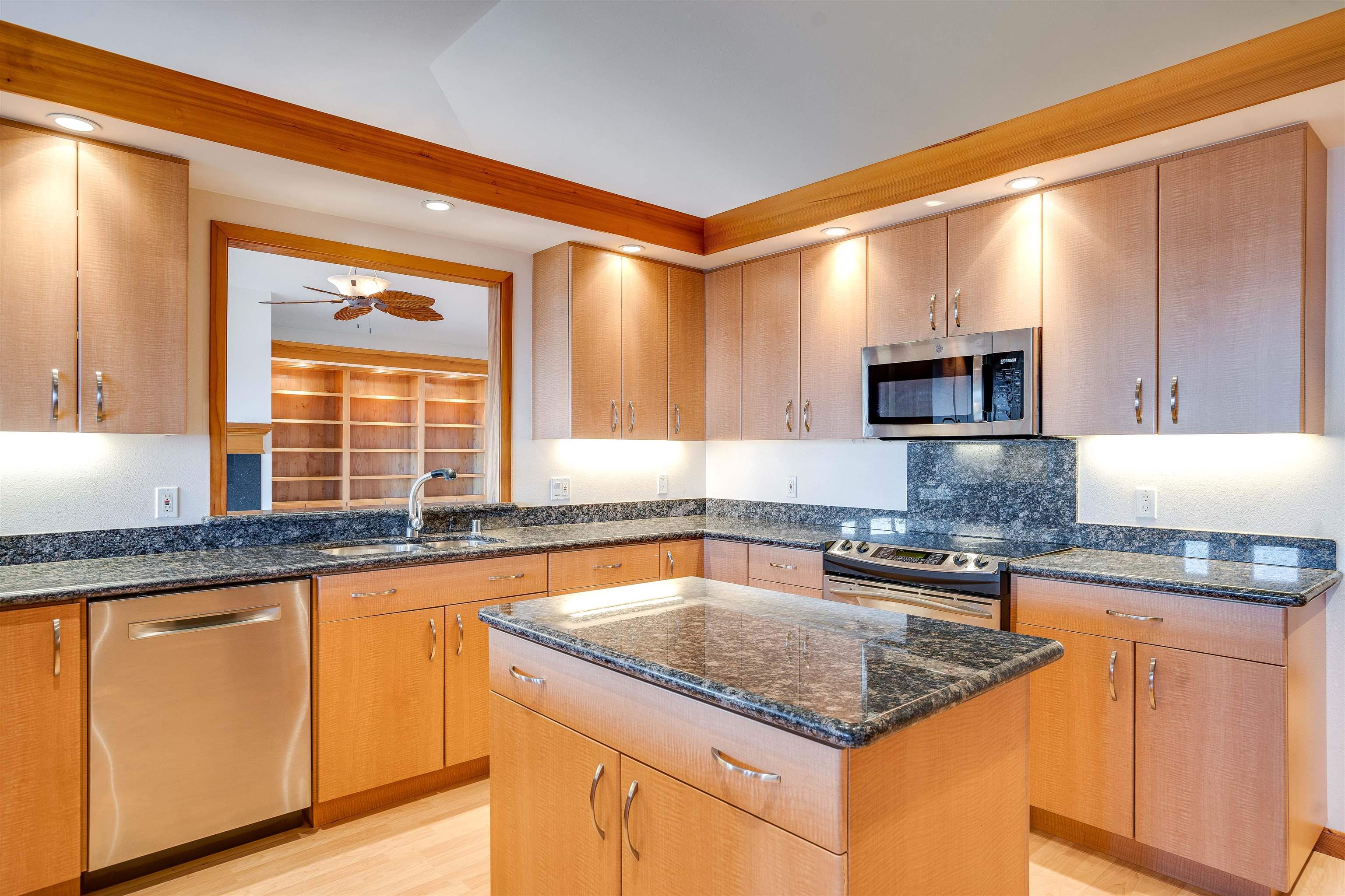 7733 Kula Highway Kula, HI 96790 - Photo 8 of 30 Kitchen Island
