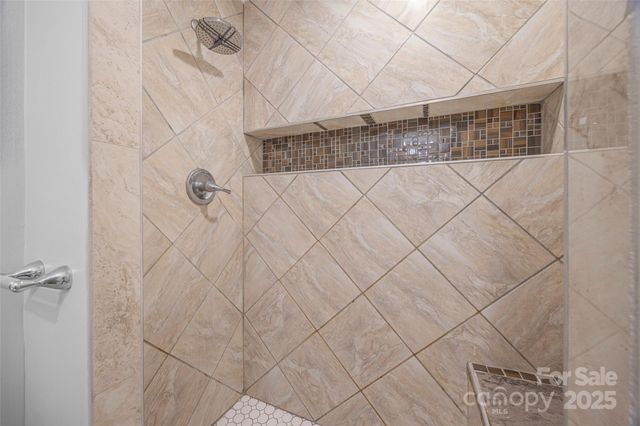 $400,000 | 12662 Woodside Falls Road, Pineville, NC 28134