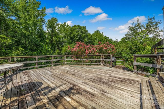 $400,000 | 12662 Woodside Falls Road, Pineville, NC 28134