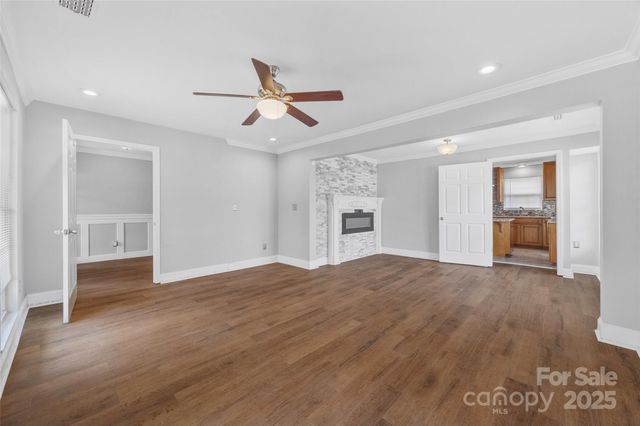 $400,000 | 12662 Woodside Falls Road, Pineville, NC 28134