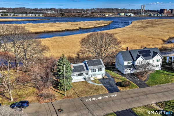 $3,600 | 206 Bridgeview Place, Stratford, CT 06614