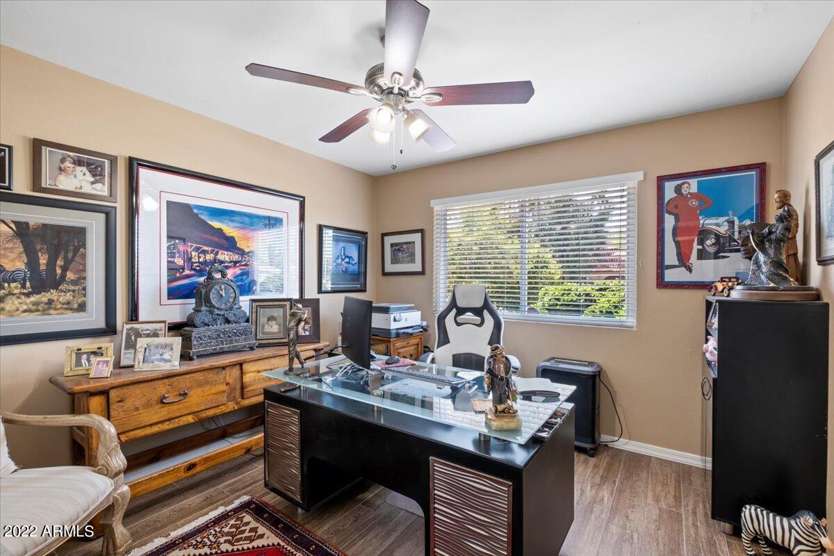 202 West Butler Drive Phoenix, AZ 85021 - Photo 17 of 23 16-Office