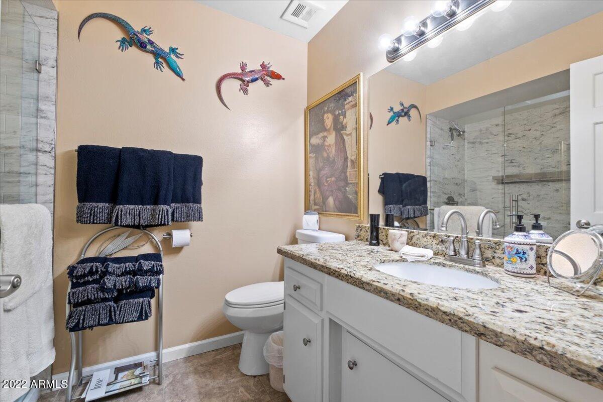 202 West Butler Drive Phoenix, AZ 85021 - Photo 23 of 23 19-Bathroom