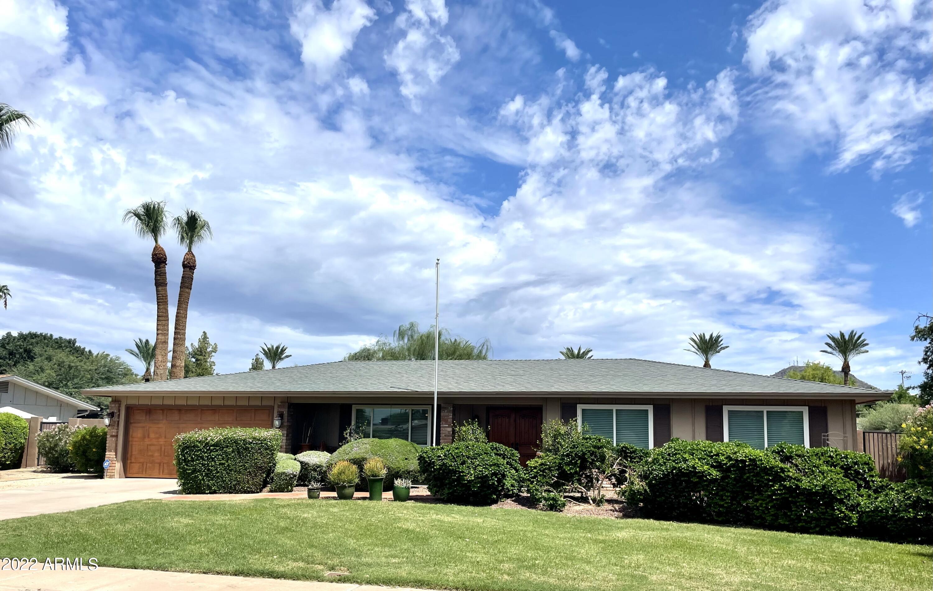 202 West Butler Drive Phoenix, AZ 85021 - Photo 7 of 23 Front of Home