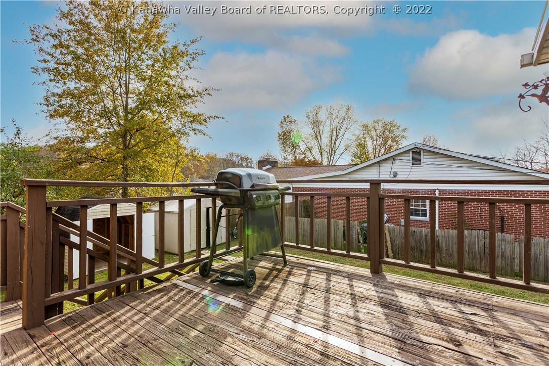 597 Fairwood Road Huntington, WV 25705 - Photo 32 of 36 Gallery Image 32