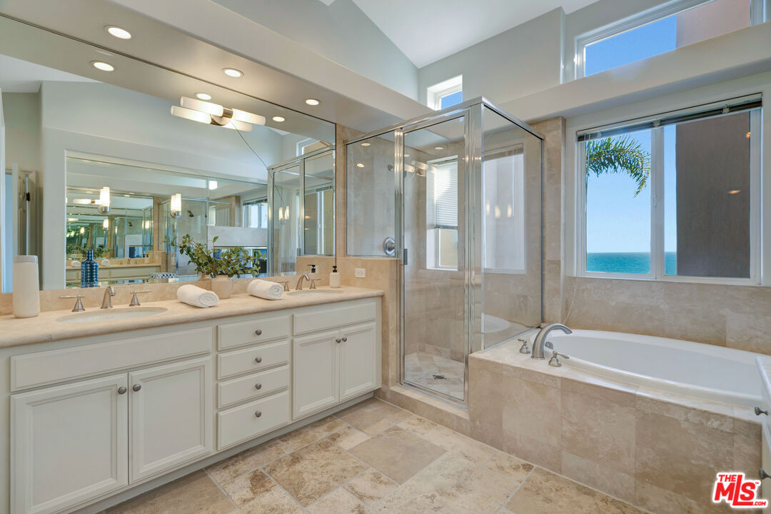 6412 Lunita Road Malibu, CA 90265 - Photo 14 of 33