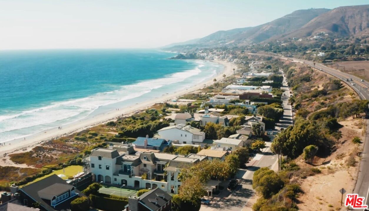 6412 Lunita Road Malibu, CA 90265 - Photo 29 of 33
