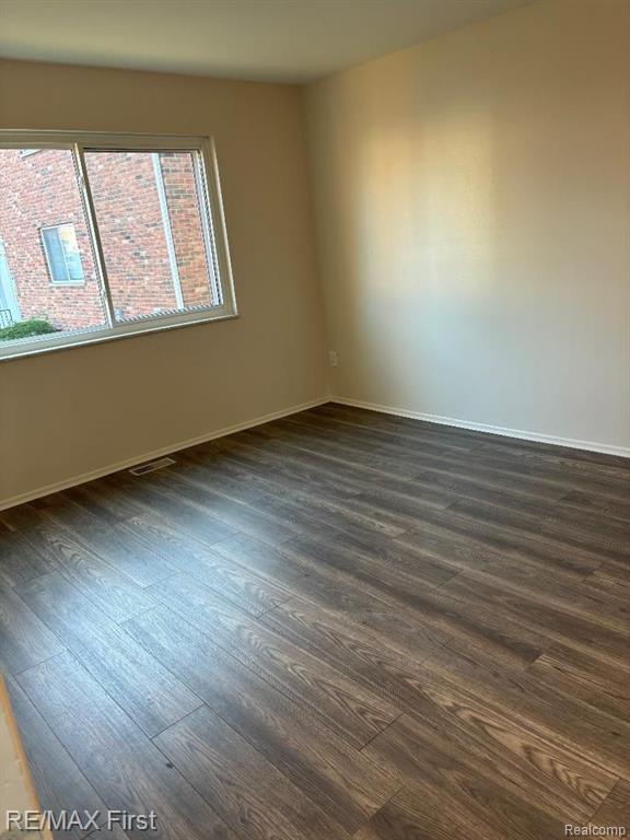 29264 Hoover Road, Unit 264 Warren, MI 48093 - Photo 9 of 15