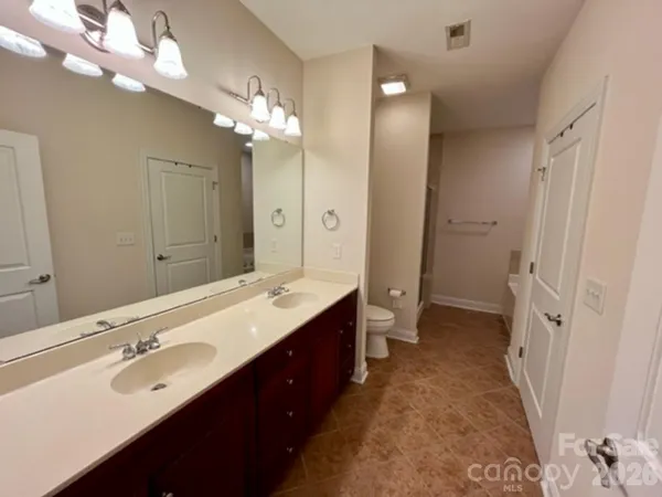 $530,000 | 10914 Casetta Drive, Matthews, NC 28105