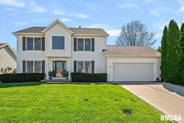 $299,900 | 3804 Kerry Boulevard, Springfield, IL 62712