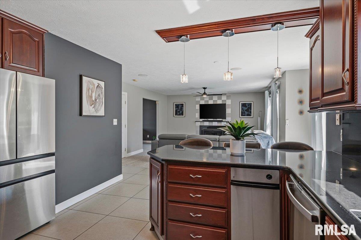 3804 Kerry Boulevard Springfield, IL 62712 - Photo 16 of 45