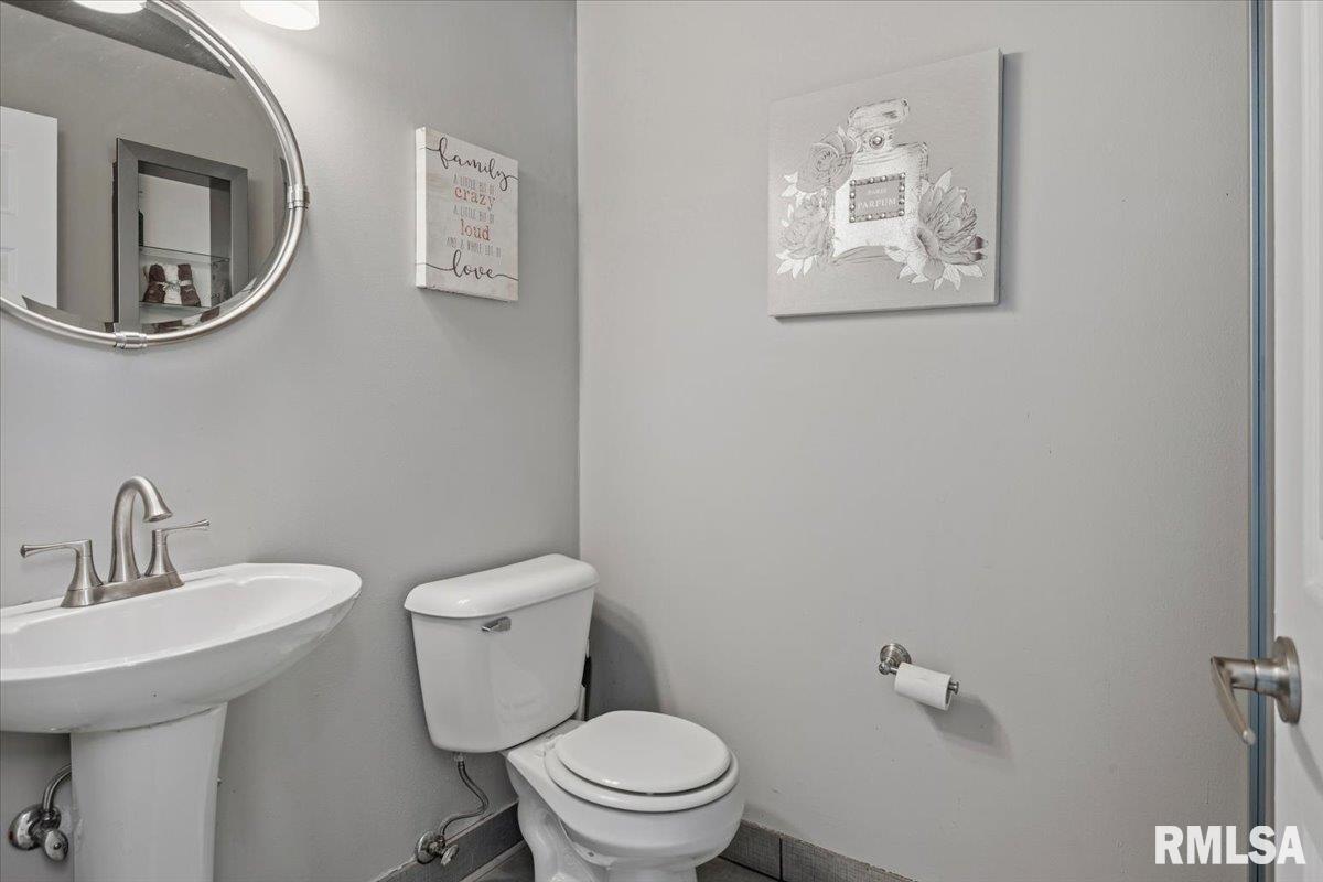 3804 Kerry Boulevard Springfield, IL 62712 - Photo 22 of 45