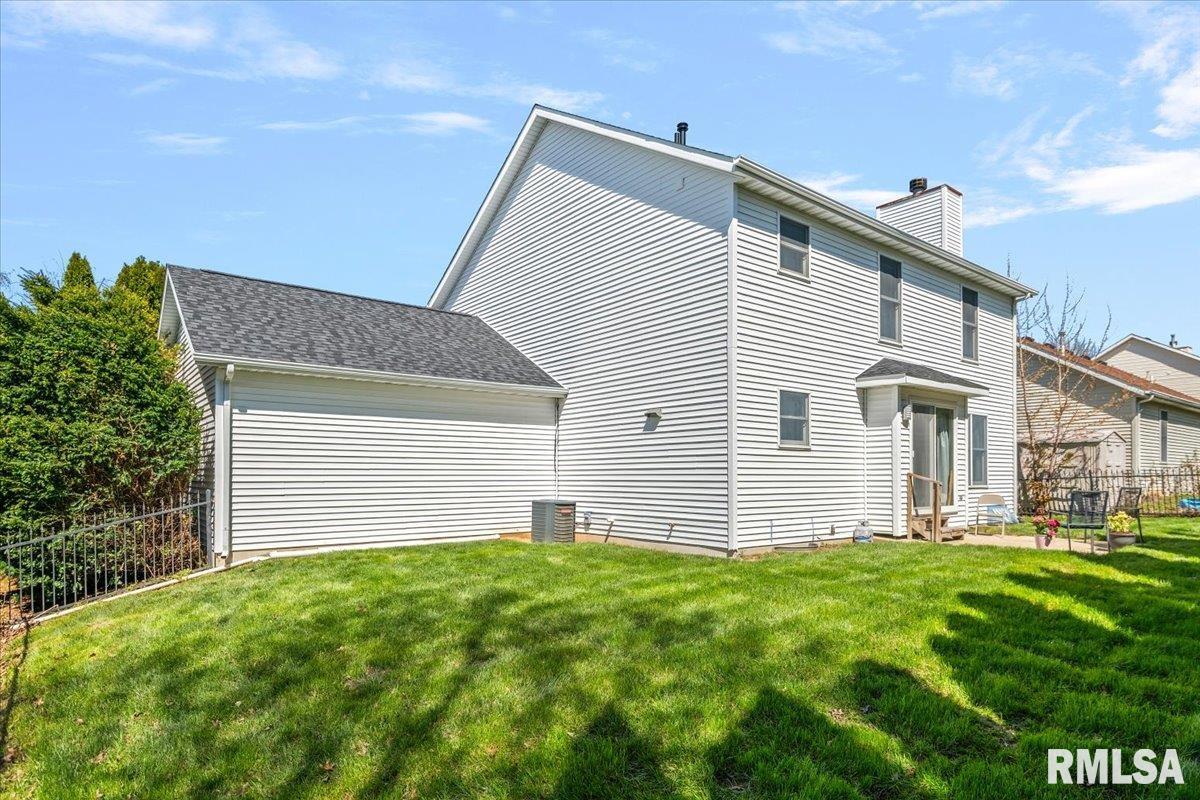 3804 Kerry Boulevard Springfield, IL 62712 - Photo 42 of 45