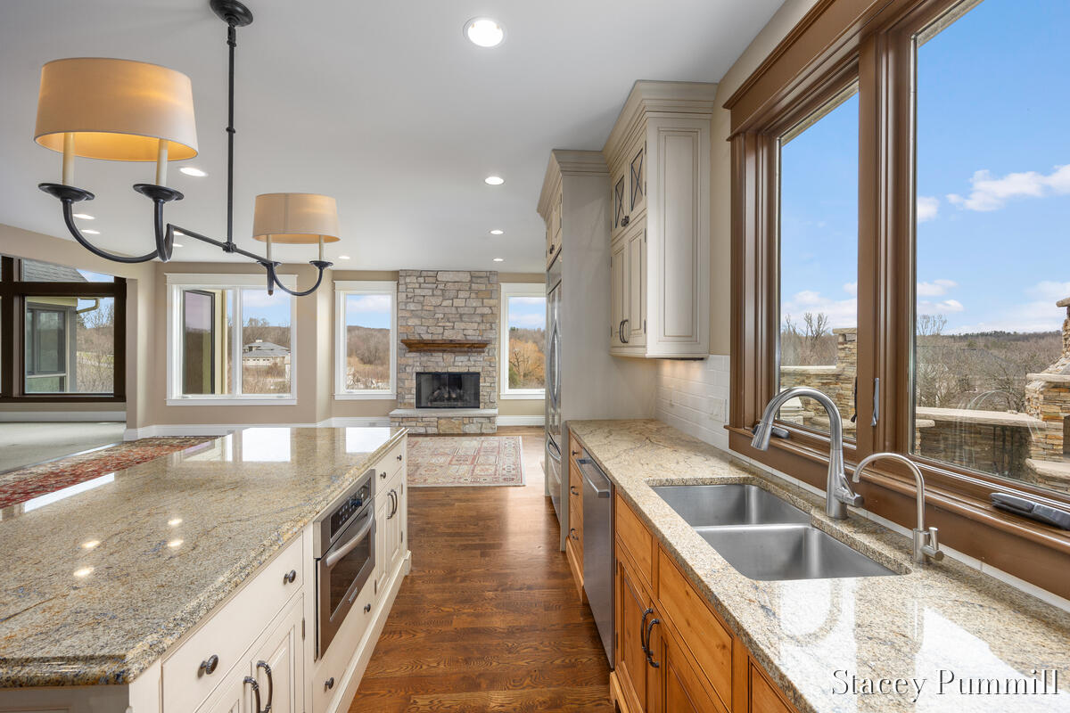 6450 Roma Terrace Drive Northeast Ada, MI 49301 - Photo 15 of 70 https___photoreal.io_wp-content_photorea