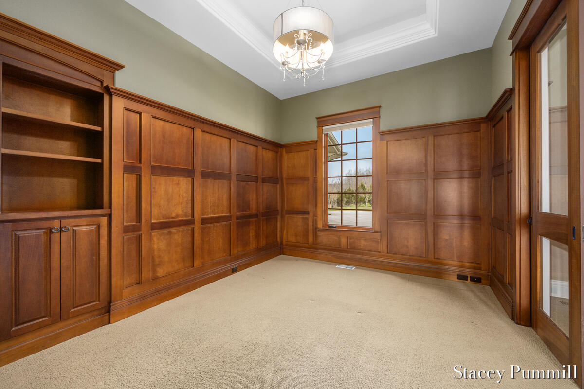 6450 Roma Terrace Drive Northeast Ada, MI 49301 - Photo 19 of 70 https___photoreal.io_wp-content_photorea