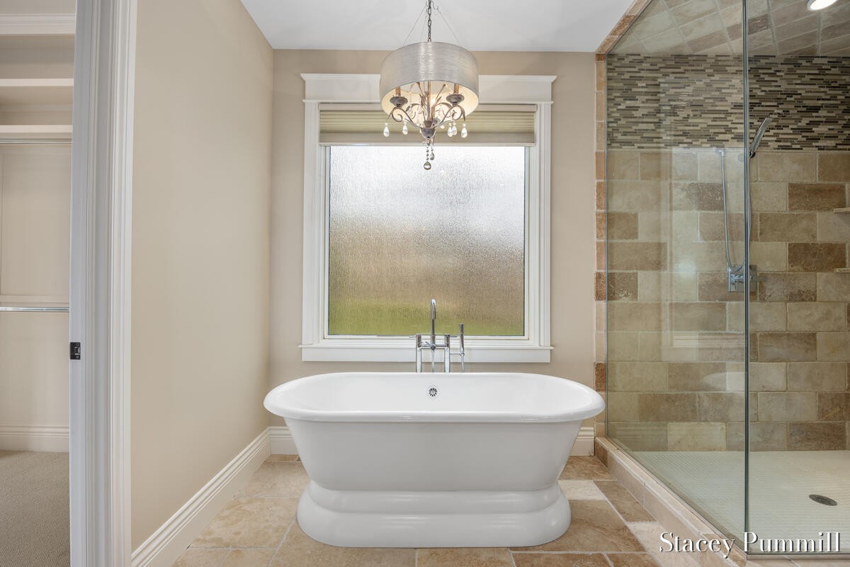 6450 Roma Terrace Drive Northeast Ada, MI 49301 - Photo 23 of 70 https___photoreal.io_wp-content_photorea