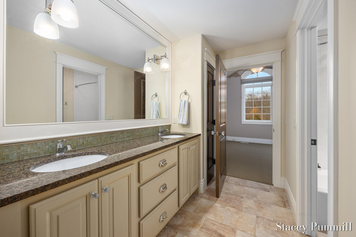 6450 Roma Terrace Drive Northeast Ada, MI 49301 - Photo 41 of 70 https___photoreal.io_wp-content_photorea