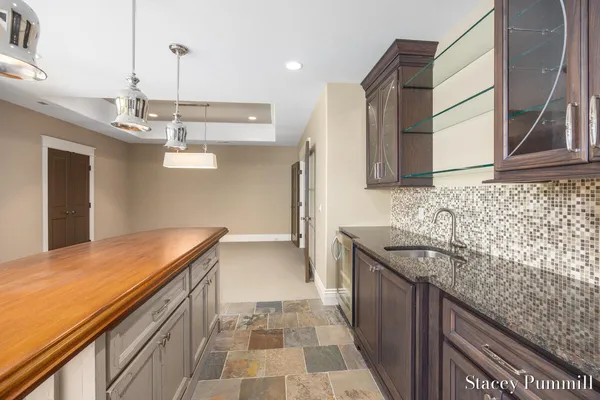 $1,450,000 | 6450 Roma Terrace Drive Northeast, Ada, MI 49301