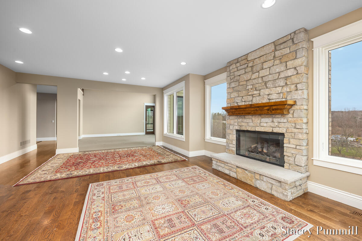 6450 Roma Terrace Drive Northeast Ada, MI 49301 - Photo 10 of 70 https___photoreal.io_wp-content_photorea