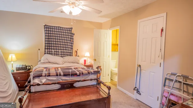 $535,000 | 6290 Highway 54, Sharpsburg, GA 30277