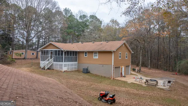 $535,000 | 6290 Highway 54, Sharpsburg, GA 30277