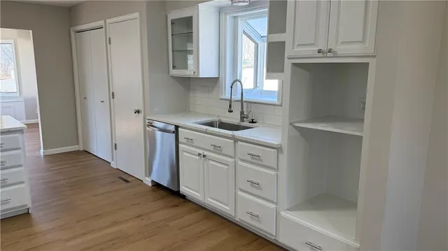 $369,500 | 22 Locust Lane, Warrensburg, MO 64093