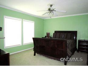 54 Harris Ridge Road Candler, NC 28715 - Photo 8 of 23 Gallery Image 8