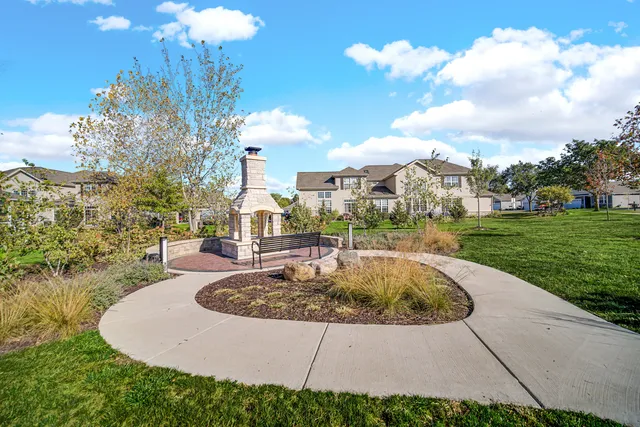 $389,000 | 2930 Harnish Drive, Algonquin, IL 60102